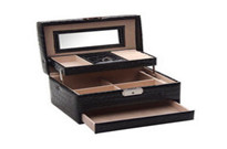 收纳皮革盒与皮革带 收纳皮革盒与皮革带